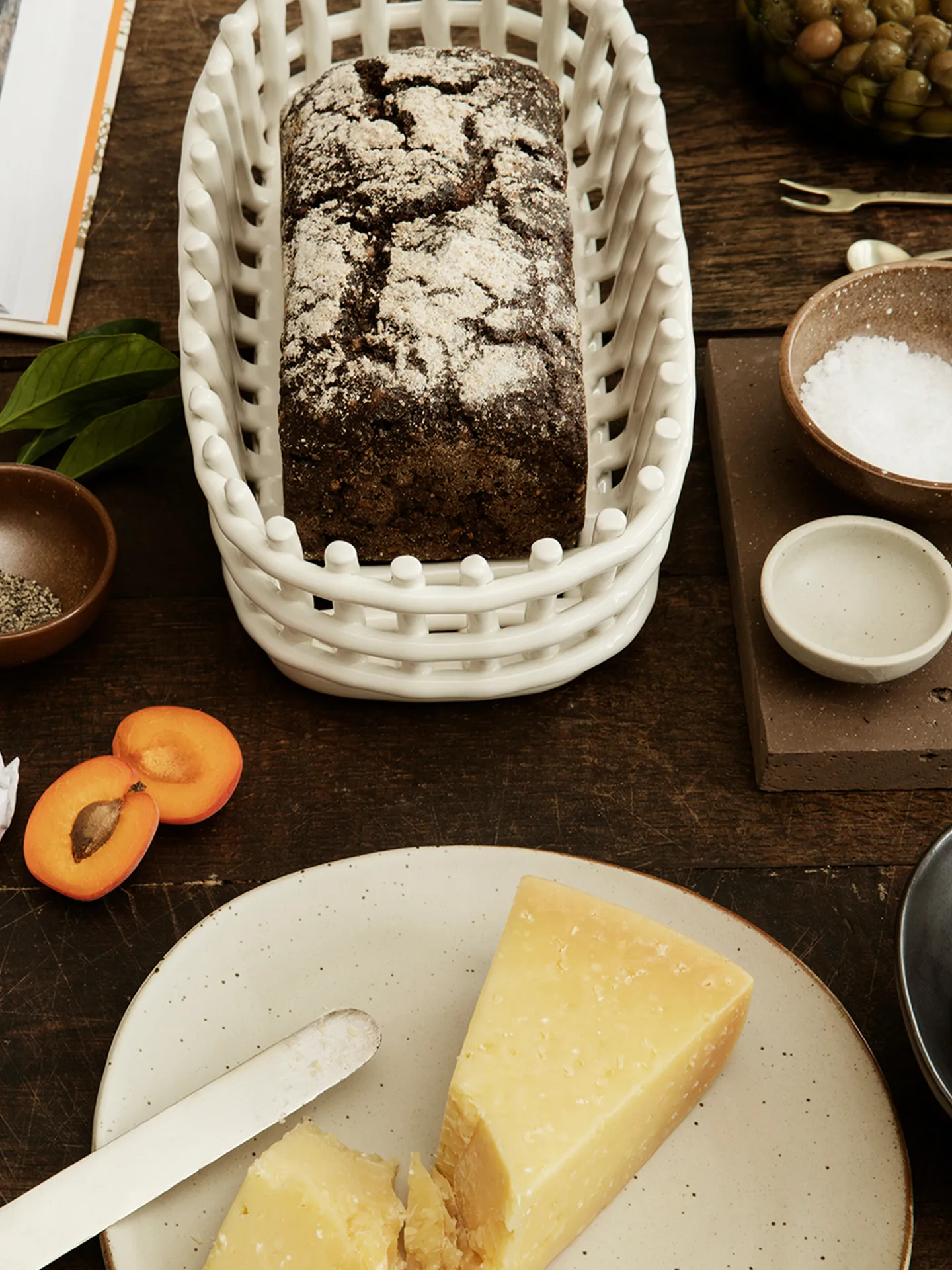 Ceramic koszyk pleciony, owal 15x30 cm, Off white Ferm Living