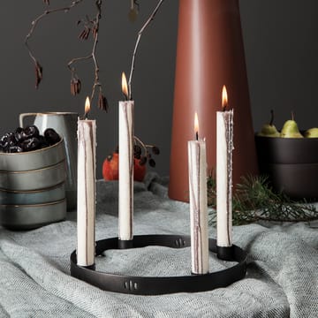 Circle świecznik z czarnego mosiądzu - mały bez zawieszenia - ferm LIVING