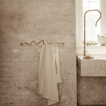 Curvature wieszak na ręczniki - brass - Ferm Living