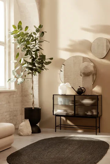 Doniczka Hourglass, średnia Ø40 cm - Czarno-szara - Ferm Living