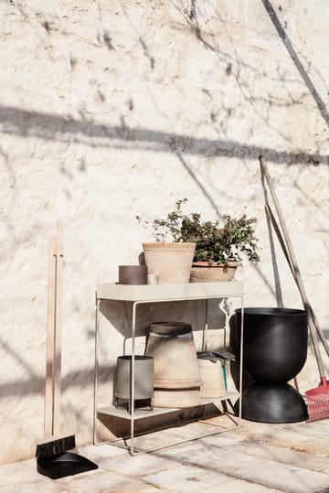 Doniczka Hourglass, średnia Ø41 cm - Czarno-szara - Ferm Living