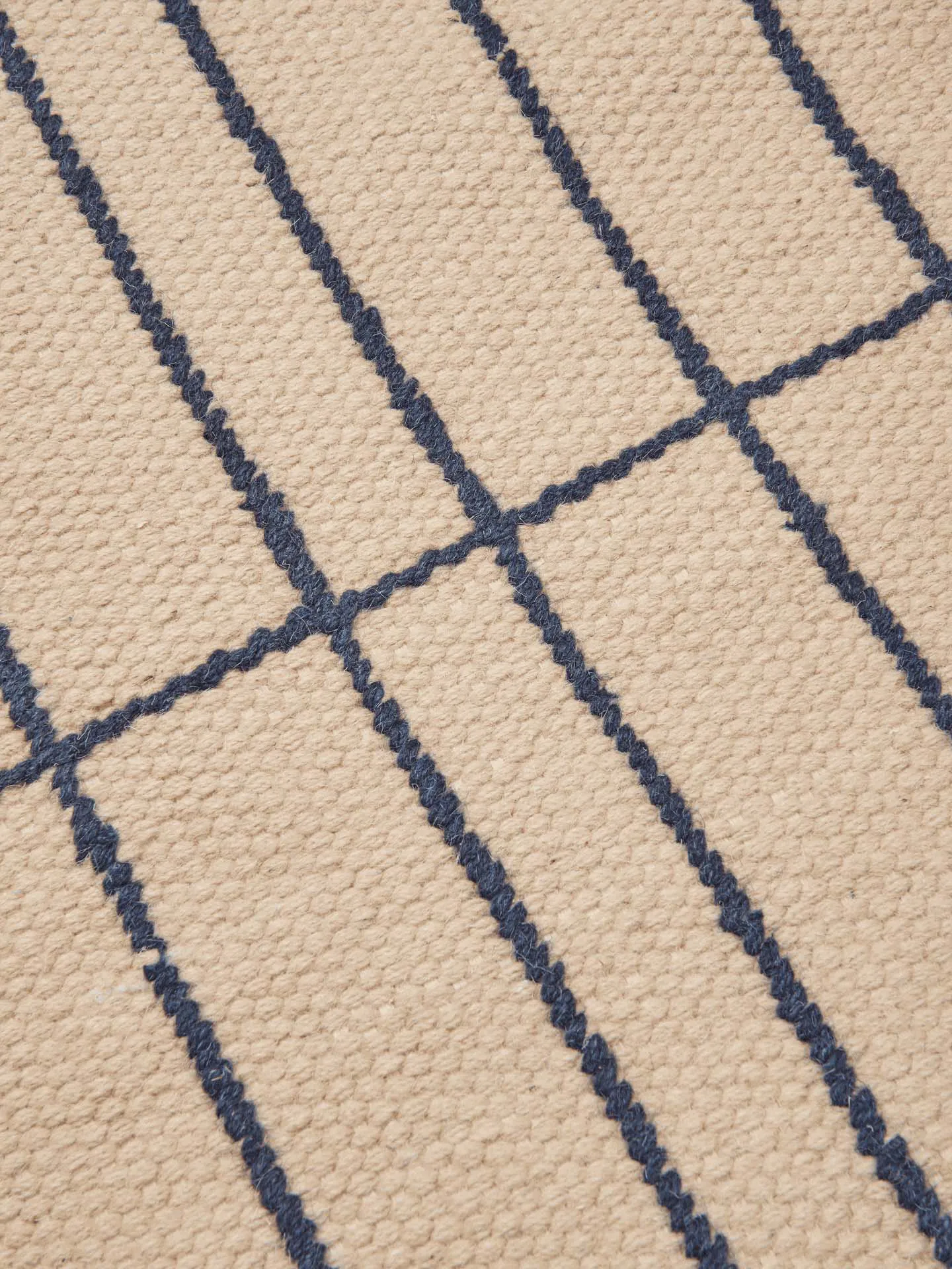 Dywan Sen, Parchment-indigo, 140x200 cm Ferm Living