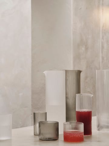 Dzbanek do mleka Ripple 40 cl - Clear - Ferm Living