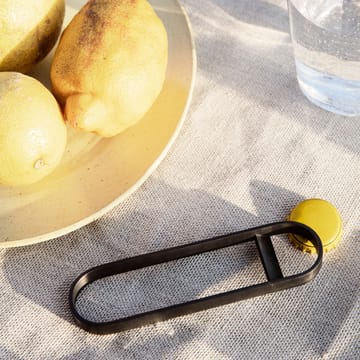 Fein otwieracz do butelek - black - Ferm Living