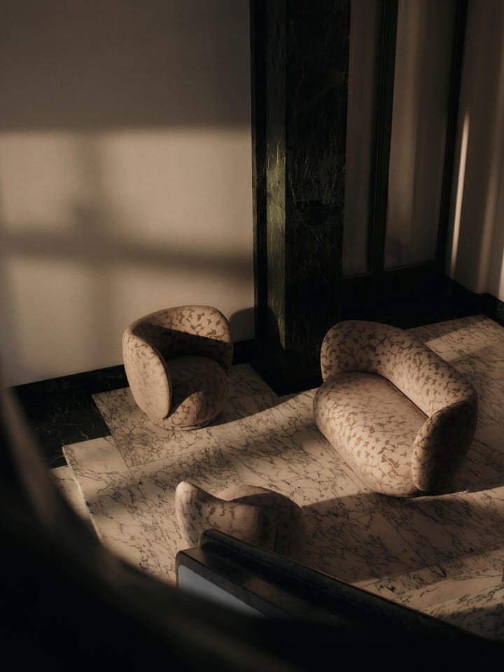 Fotel do salonu Rico lounge chair, Cilla-Taupe Ferm Living