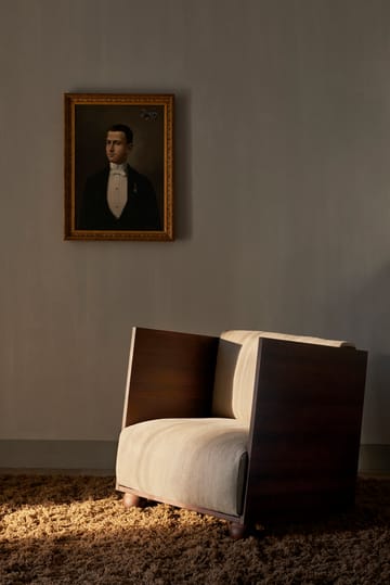 Fotel lounge Root rich linen - Barwiony na ciemno-naturalny - Ferm Living