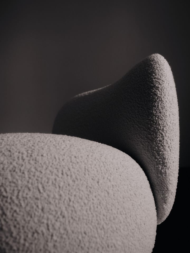 Fotel Rico lounge chair piccolo, Nordic Bouclé-Off-white Ferm Living