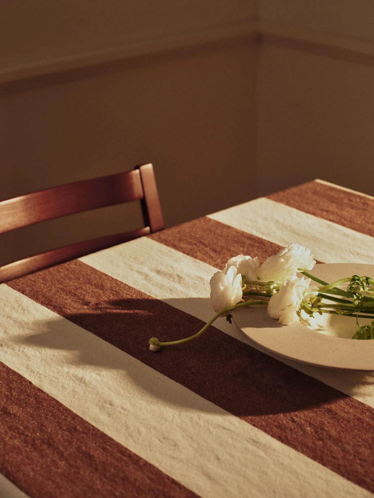 Głęboki talerz Sonae, Grey-white, Ø30 cm Ferm Living