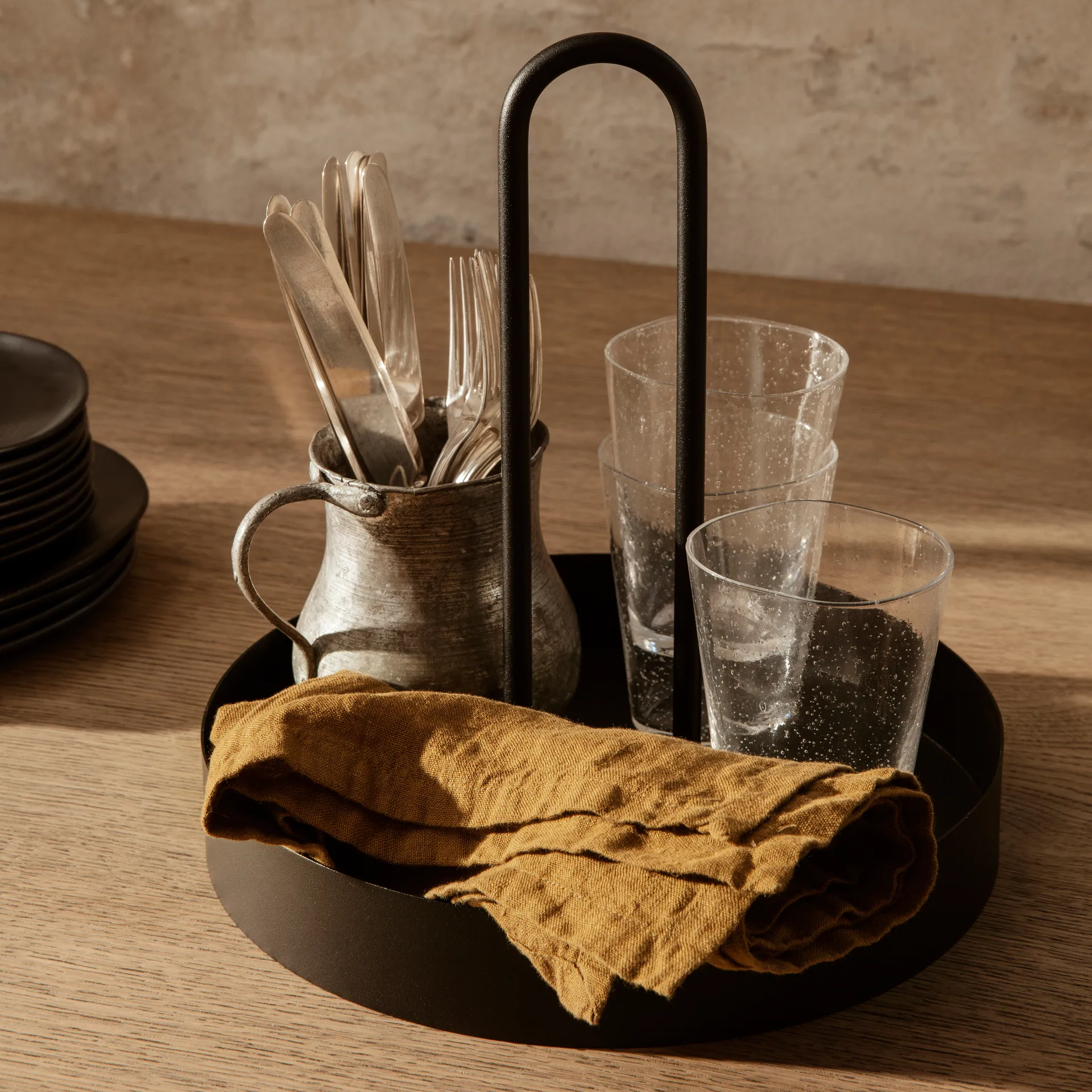 Grib Tray taca, black Ferm Living