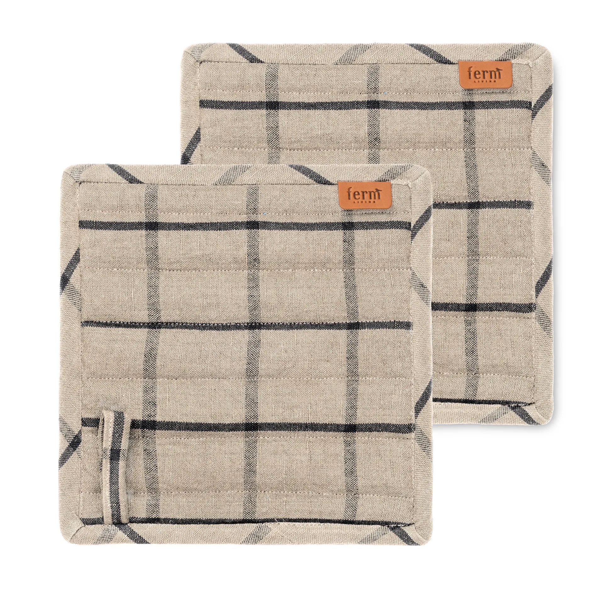 Hale zestaw łapek kuchennych - 2 szt., sand-black Ferm Living