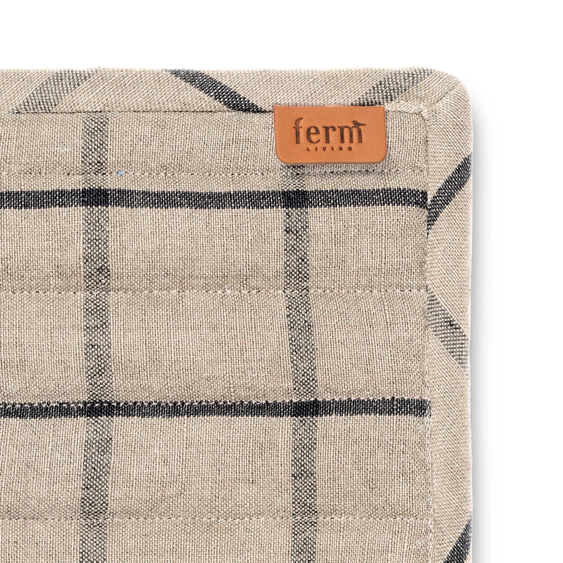 Hale zestaw łapek kuchennych - 2 szt., sand-black Ferm Living