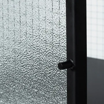Haze Biała gablota - Czarny - Ferm Living