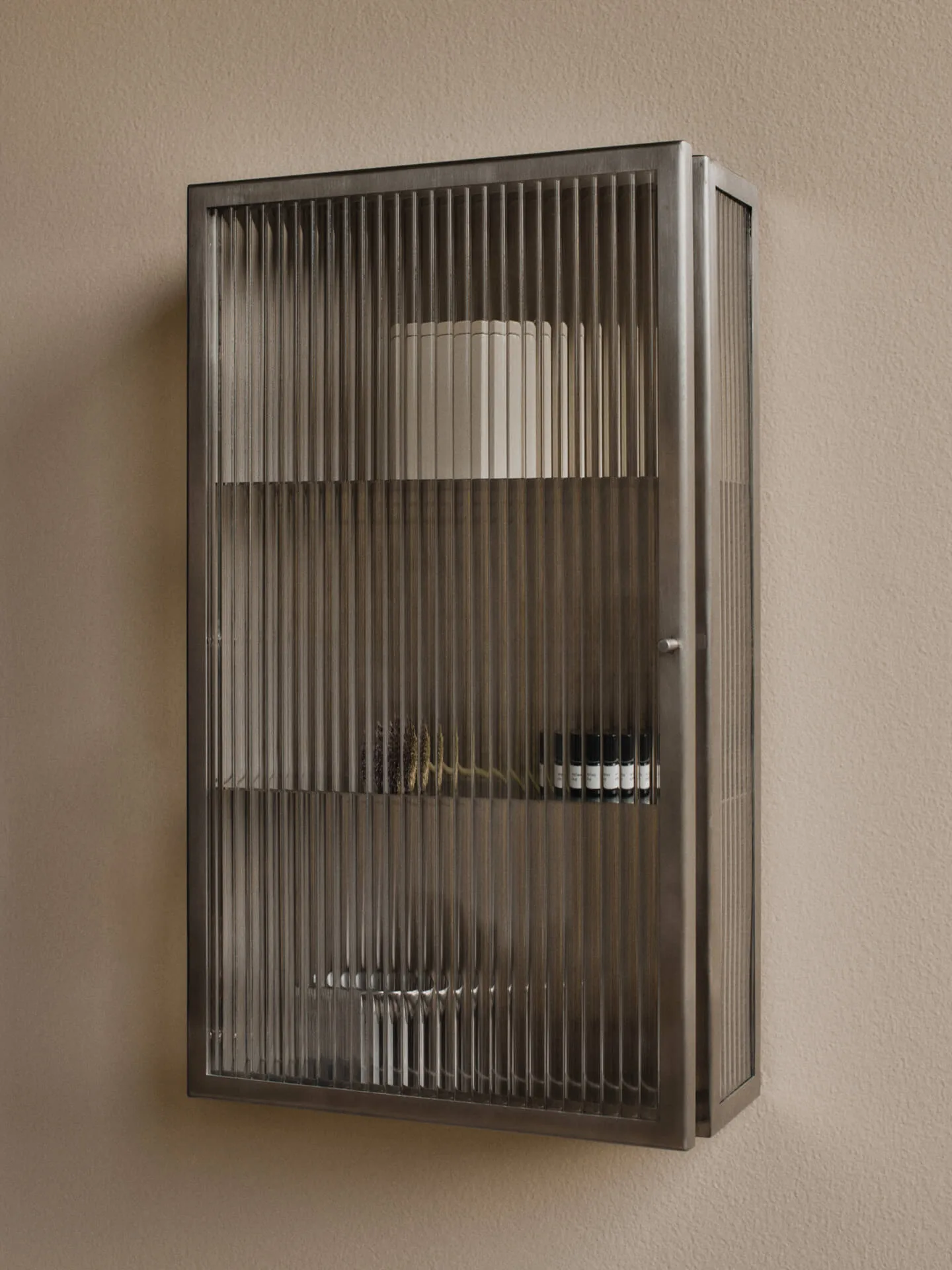 Haze szafka ścienna, Reeded glass - stainless steel Ferm Living