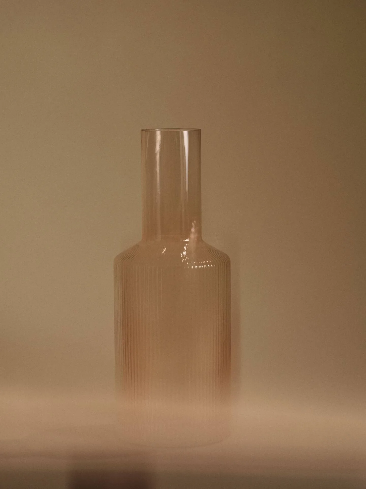 Karafka Ripple, Blush Ferm Living