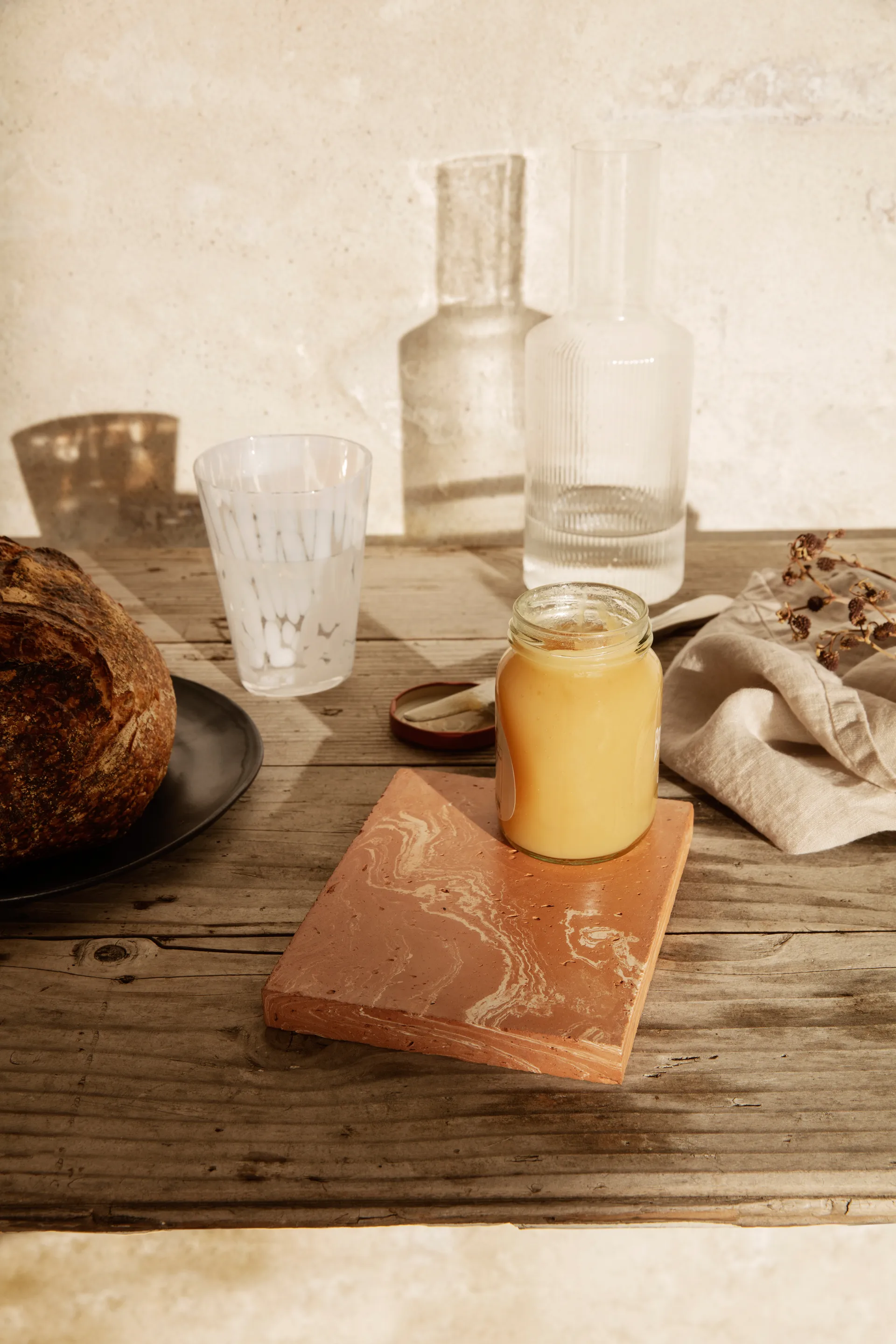 Karafka Ripple, Przezroczysta Ferm Living