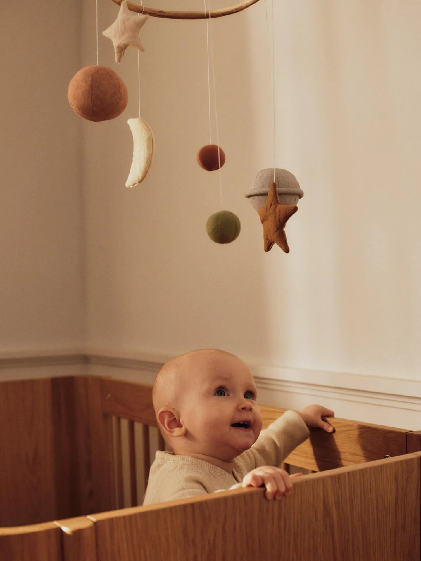 Karuzela do łóżeczka Skye, Multi, Ø23,4x75 cm Ferm Living