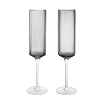 Kieliszki do szampana Ripple 150 ml, 2 sztuki - Przydymiony szary - Ferm Living