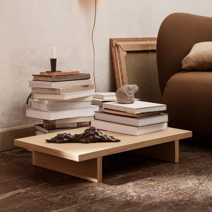 Kona display table boczny stolik - oak Natural veneer - ferm LIVING