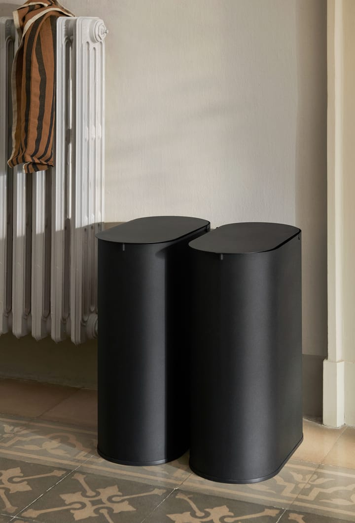 Kosz na odpady Enkel medium, Czarny Ferm Living