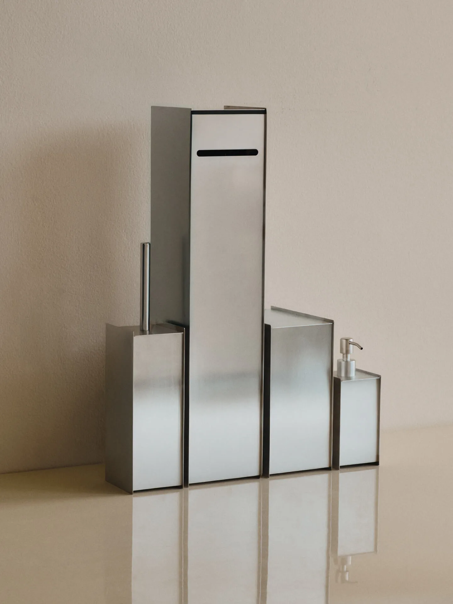 Kosz na śmieci Sama, Brushed stainless steel Ferm Living