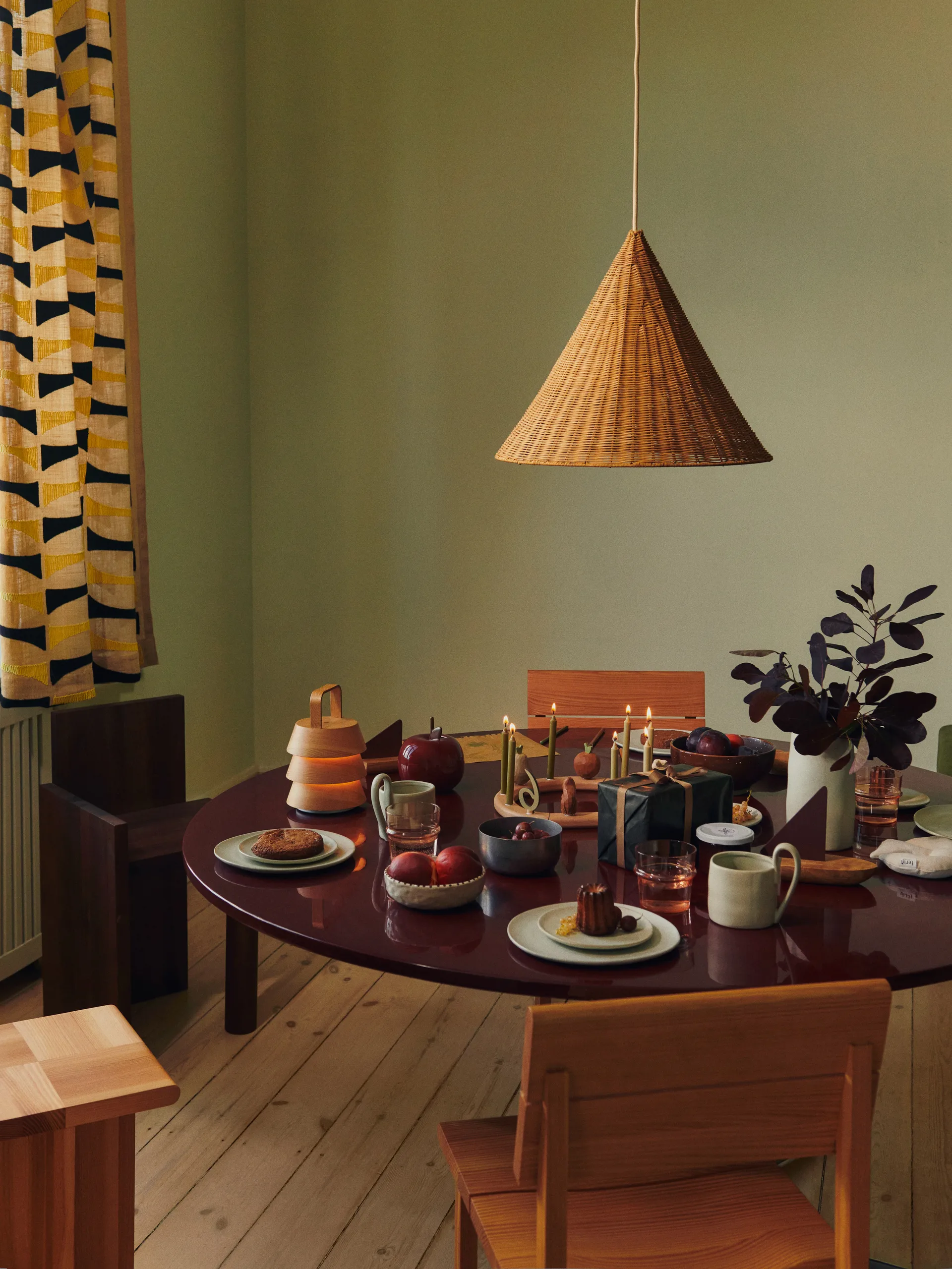 Krzesło Visit, Daglezja zielona Ferm Living