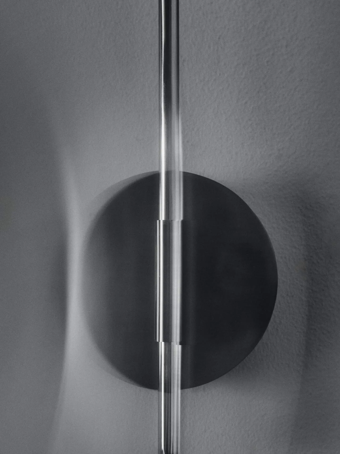 Lampa ścienna z bezpośrednim podłączeniem Arum swivel, Stainless steel Ferm Living