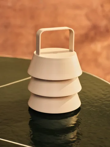 Lampa stołowa przenośna Luver - Cashmere - Ferm Living