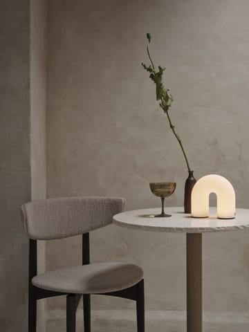 Lampa stołowa Vuelta portable - White - Ferm Living