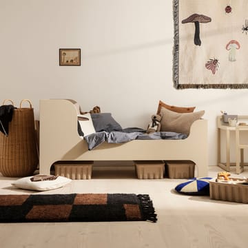 Mara dywan - bright blue/offwhite, l, 120x180 cm - Ferm Living