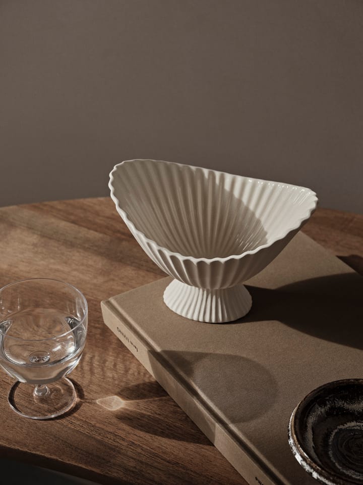 Miska Fountain 19 cm, Off-white Ferm Living