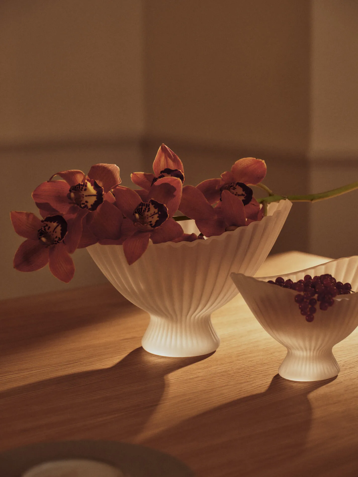 Miska Fountain 28 cm, Frosted Ferm Living