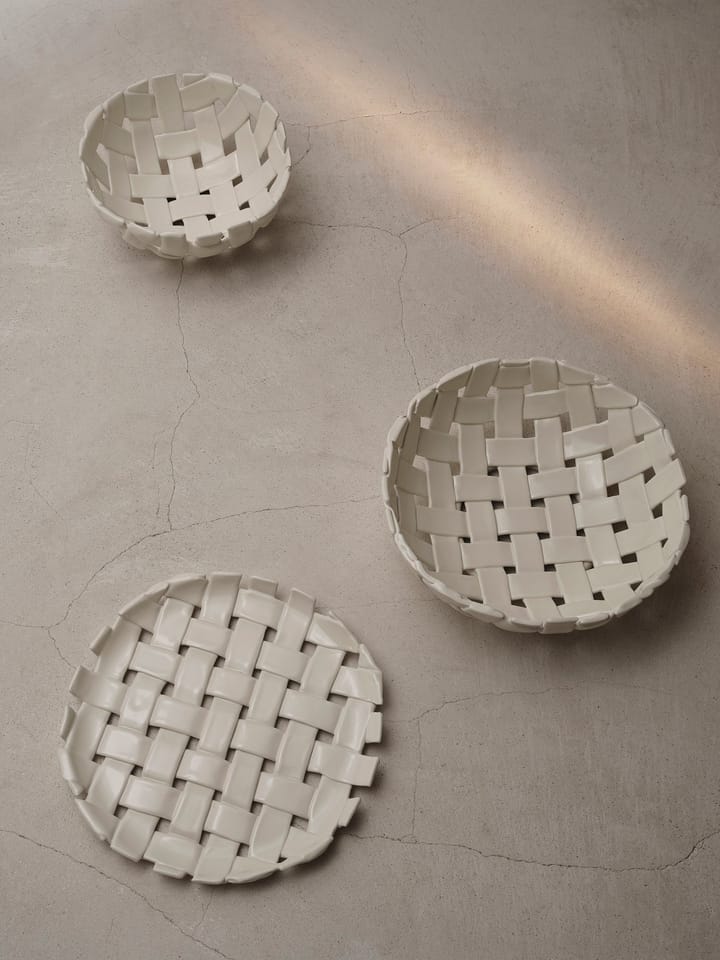 Miska Plait Ø30 cm, Off white Ferm Living