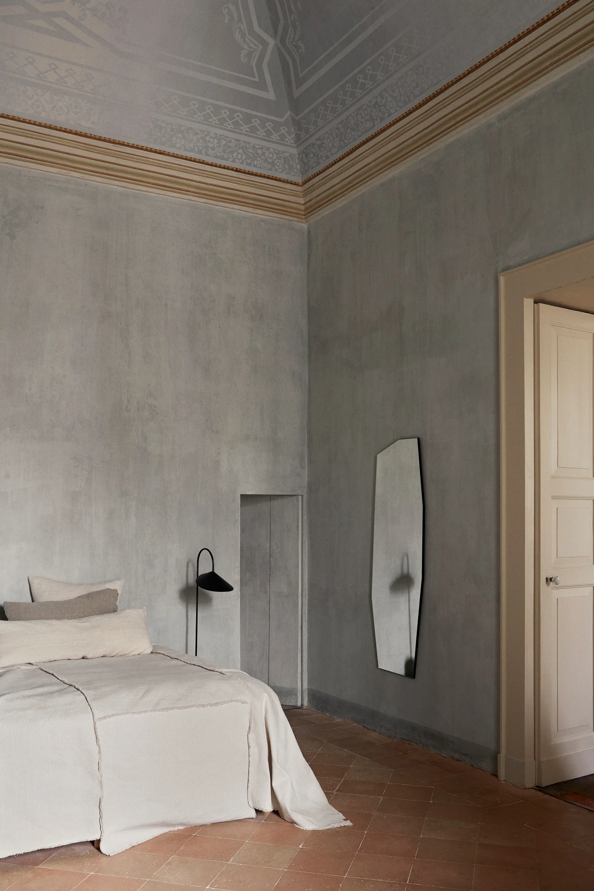 Narzuta Offset 264x272 cm, Złamana biel Ferm Living