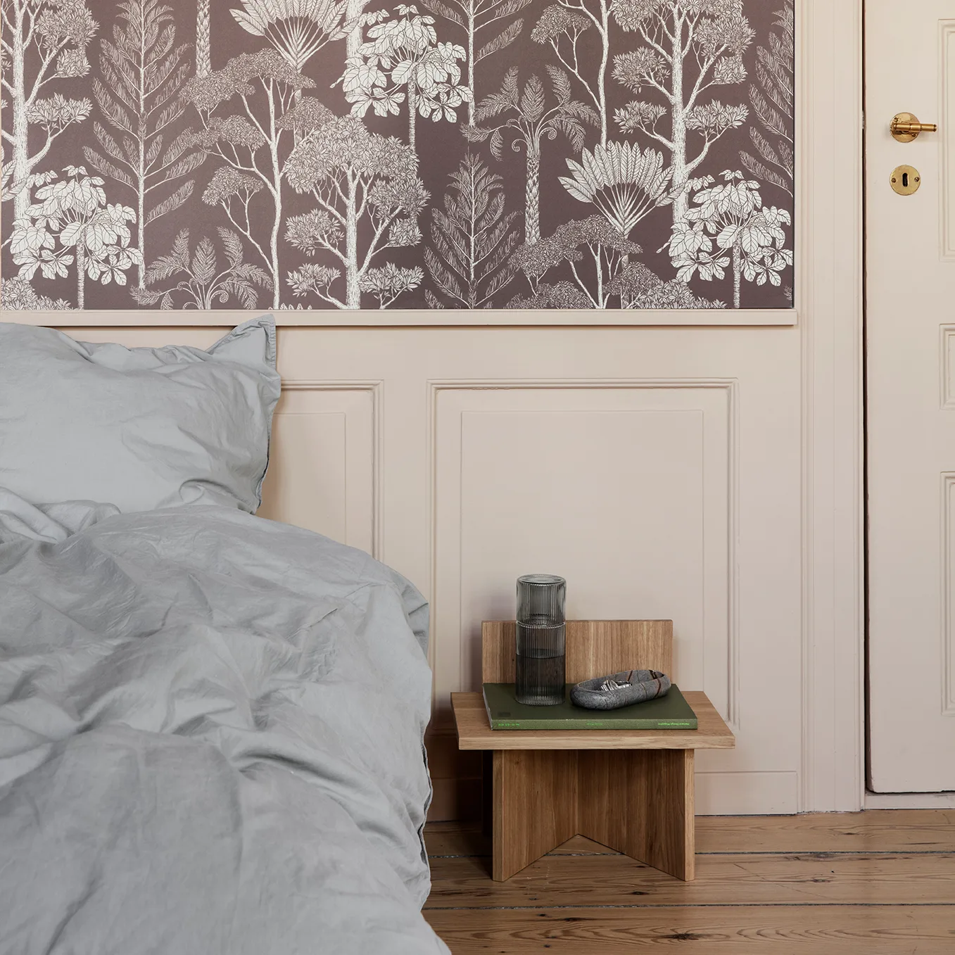 Oblique stołek, Dąb Ferm Living