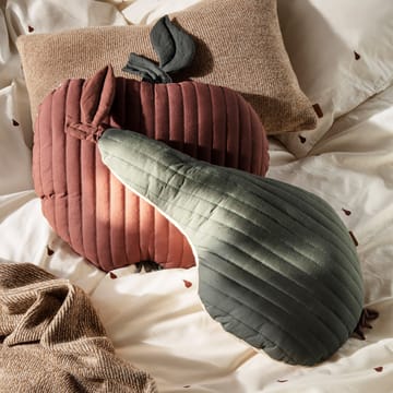 Pear poduszka 33x59 cm - Dark green - Ferm Living