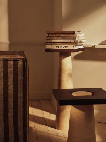 Piedestał Grova - Travertine, 30x30x80 cm - Ferm Living