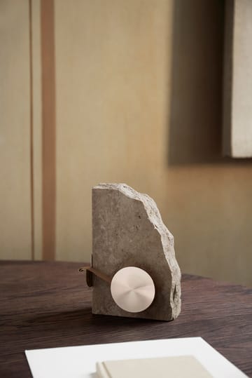 Podajnik do taśmy klejącej Klint 11,6x17 cm - Beżowy trawertyn - Ferm Living