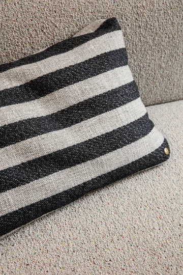 Poduszka Clean Louisiana 40x60 cm - Sand-black
​ - Ferm Living