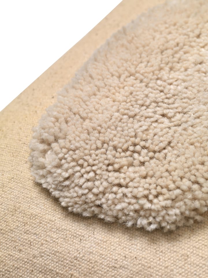 Poduszka Lay 50x50 cm , Sand / Złamana biel Ferm Living