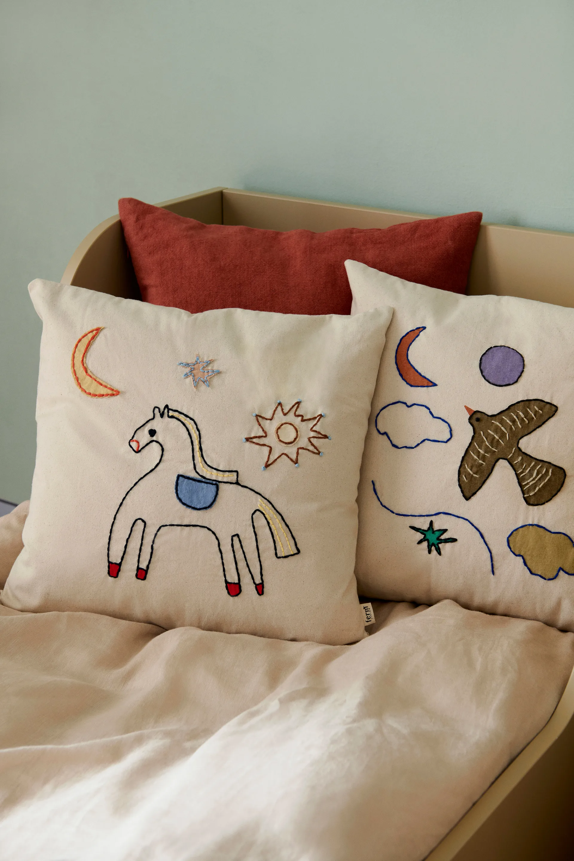 Poduszka Naive 40x40 cm, Bird Ferm Living