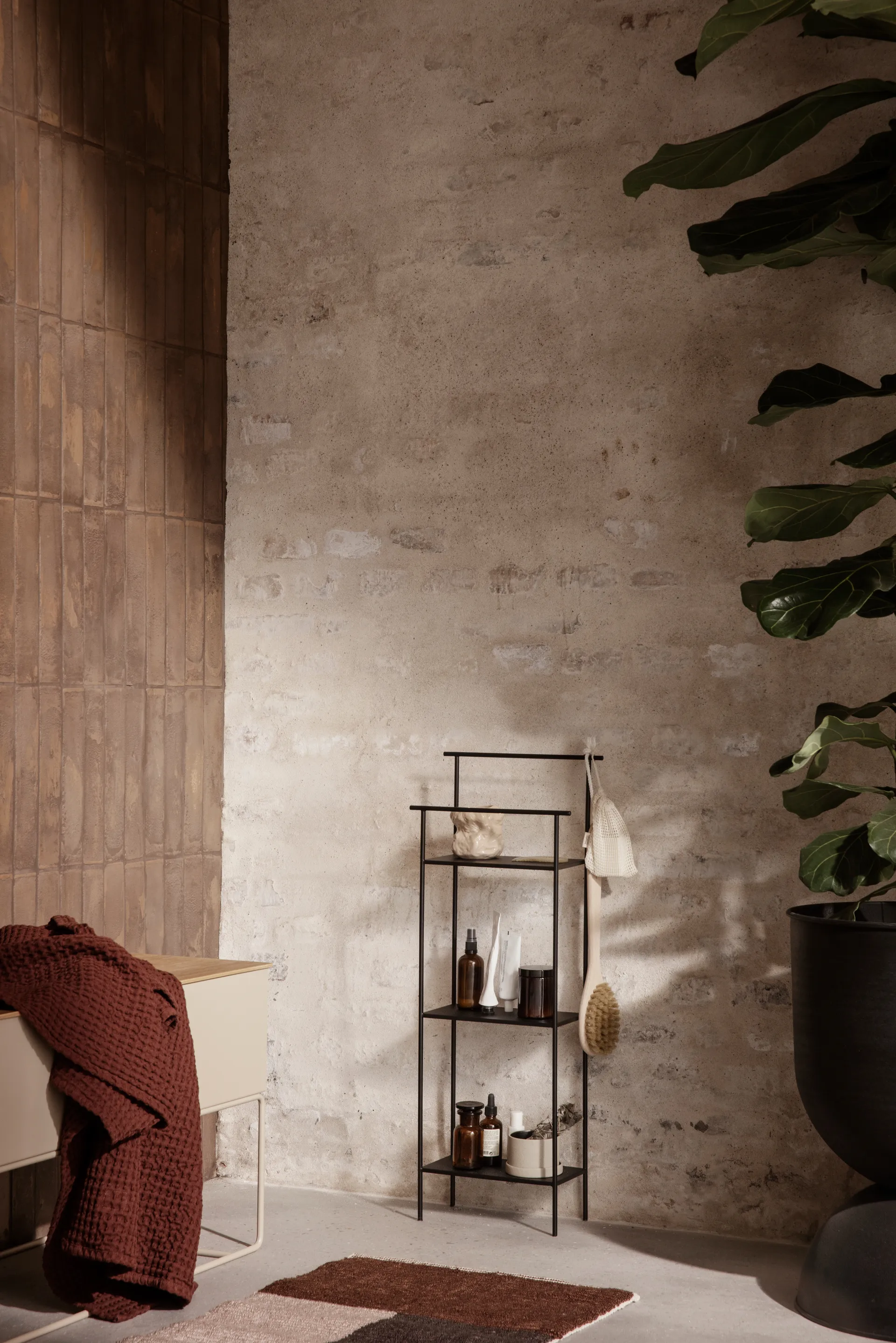 Półka Dora 30x79 cm, Black Ferm Living