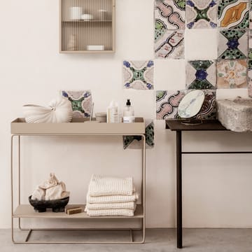 Pond lusterko kosmetyczne - mosiądz - Ferm Living