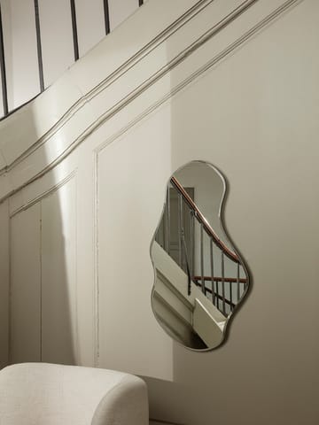 Pond lustro, duże - Dark chrome - Ferm Living