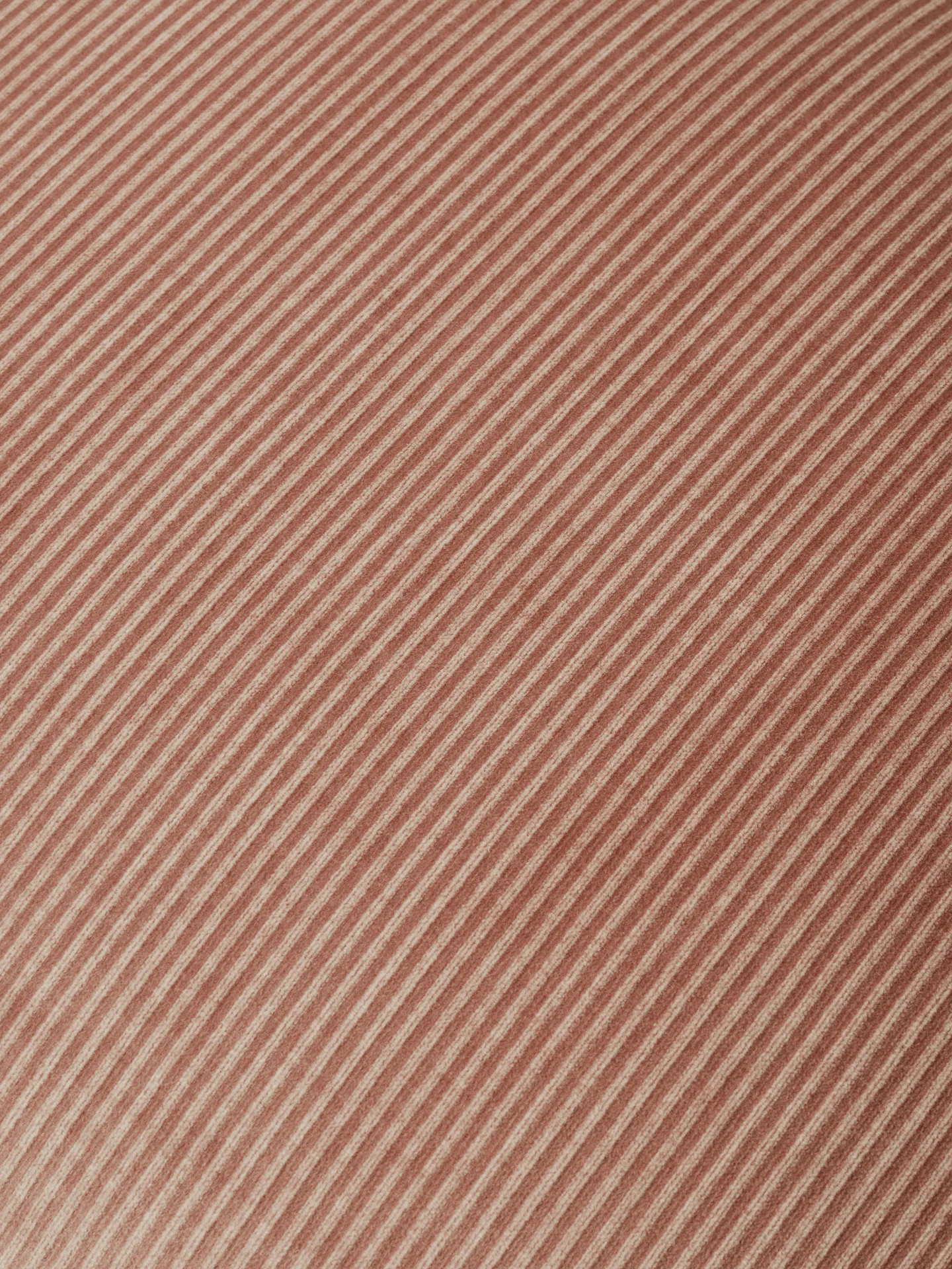 Pufa Rico pouf, Devoré Velvet-blush Ferm Living