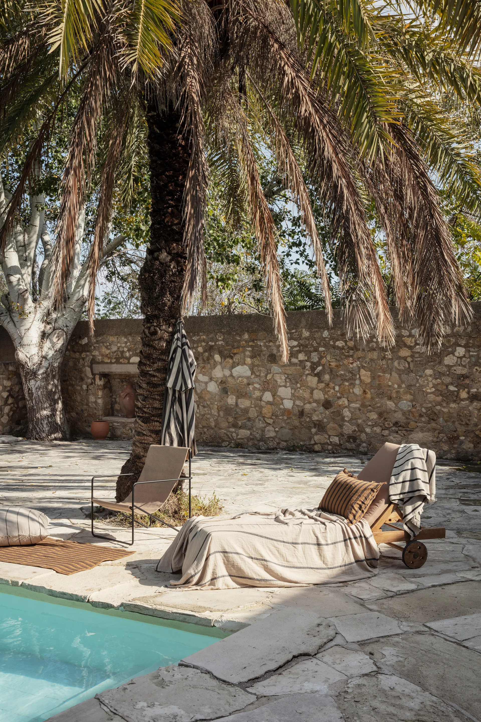 Ręcznik Alee 50x100 cm, Sand-black
​ Ferm Living