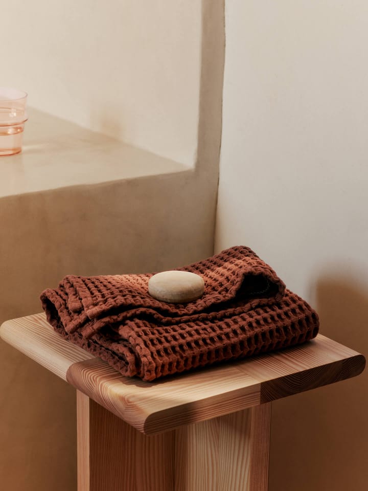 Ręcznik z bawełny organicznej 50x100 cm, Brown Clay Ferm Living