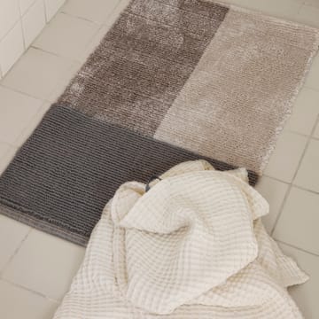 Ręcznik z bawełny organicznej off-white - 70x140 cm - Ferm Living