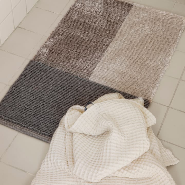 Ręcznik z bawełny organicznej off-white, 70x140 cm Ferm Living