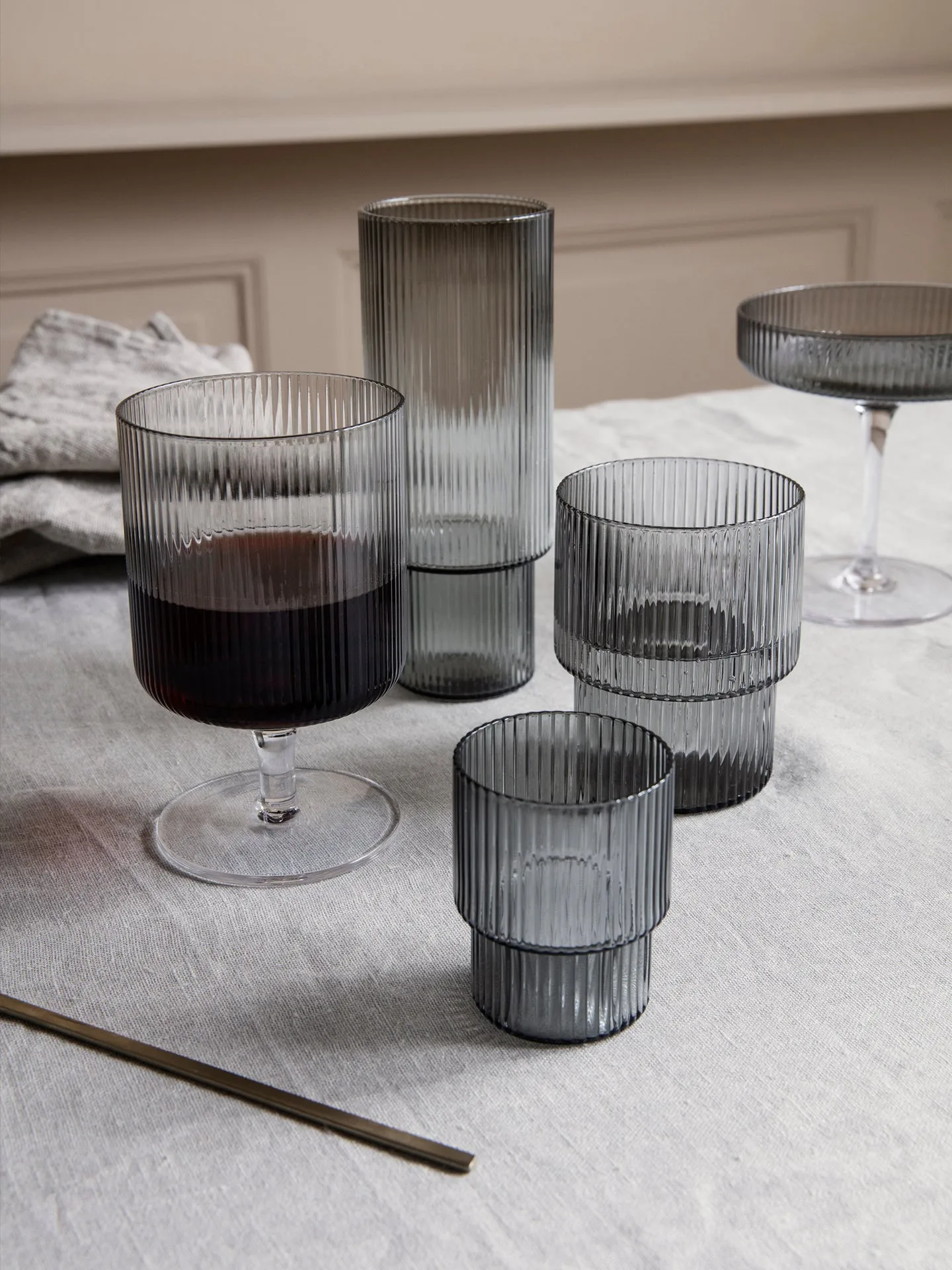 Ripple szklanki small 60 ml 4‑pak, Smoked Szary Ferm Living