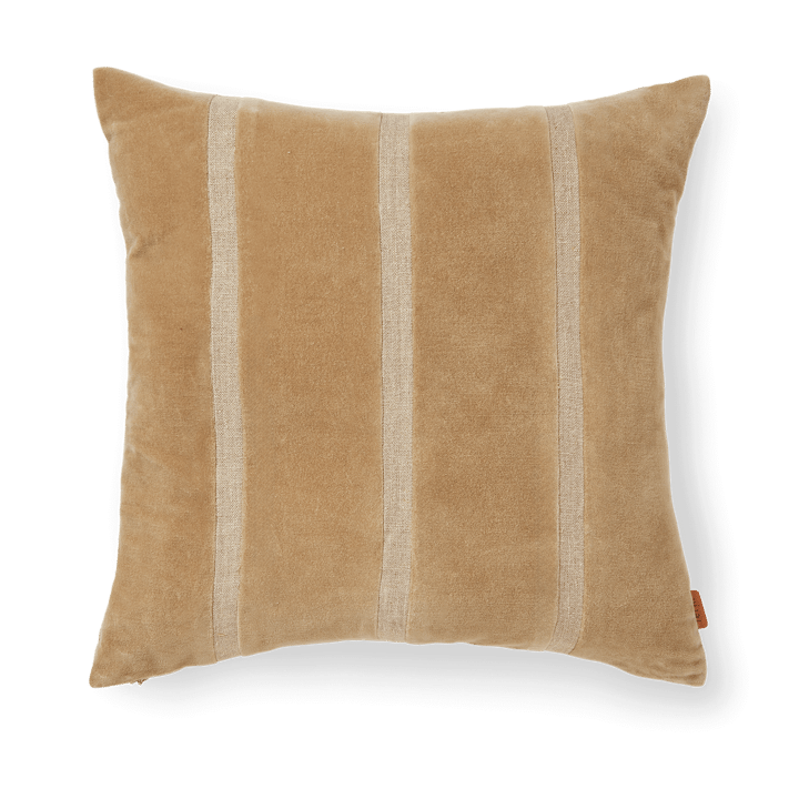Senti Stripe poduszka 50x50 cm - Dark sand-linen - Ferm Living